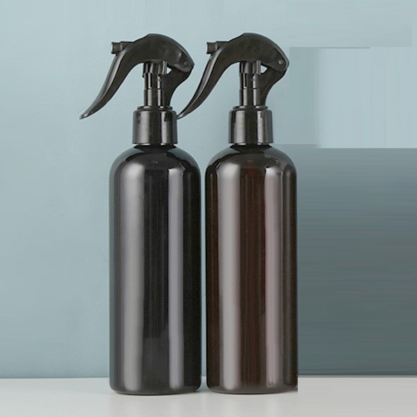 8 oz amber plastic spray bottles